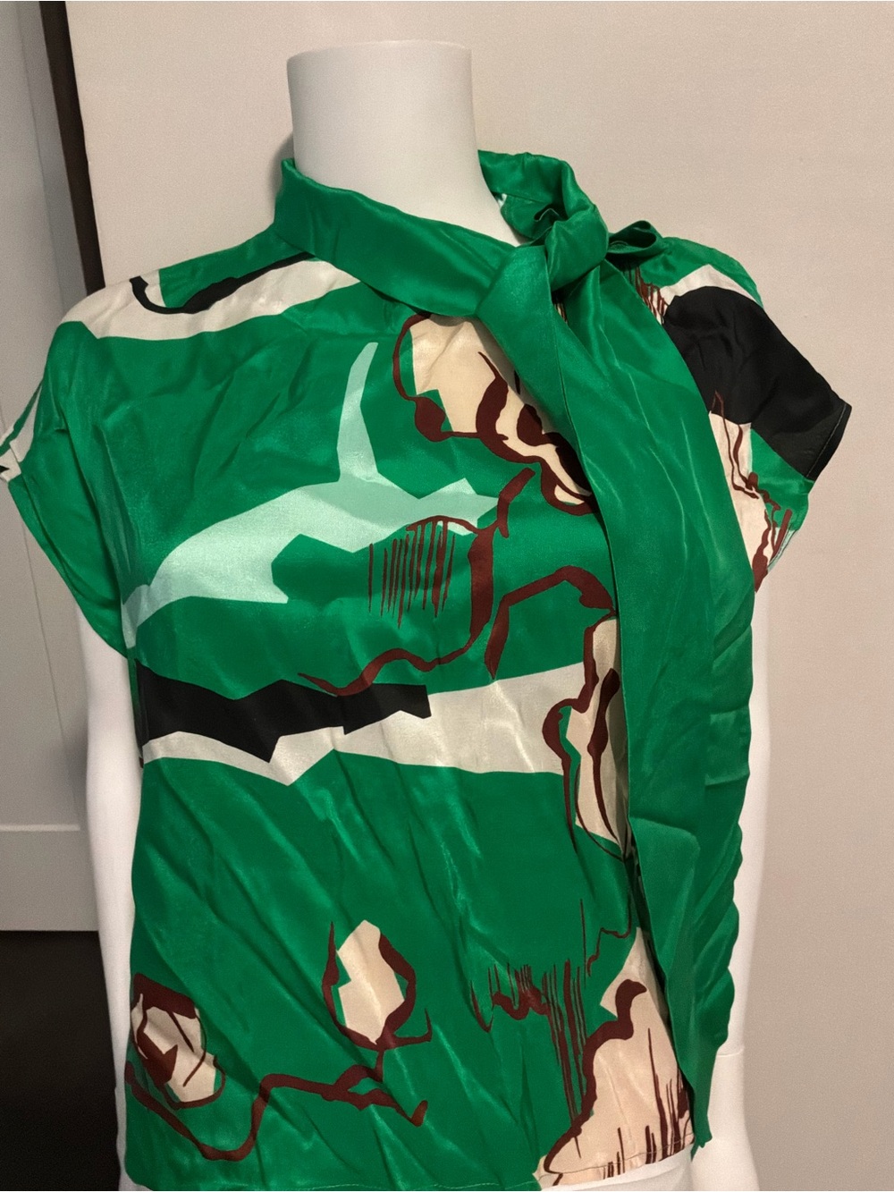 Psophia Silk Blouse in Green Abstract - NWT!